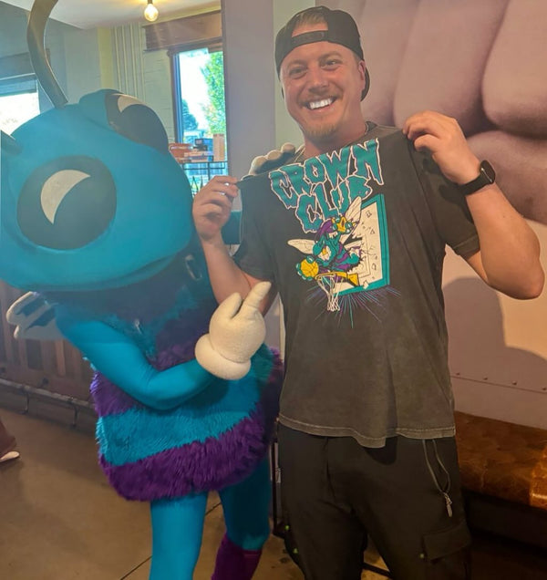 A Crown Club member hanging out with Hugo